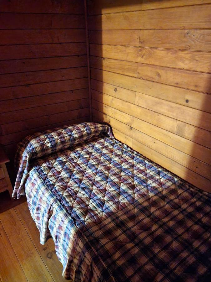 Camping Fuente De Piedra Eksteriør bilde