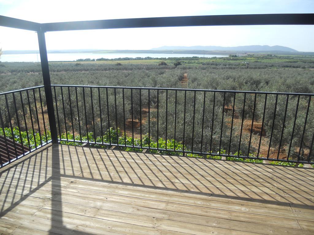 Camping Fuente De Piedra Eksteriør bilde